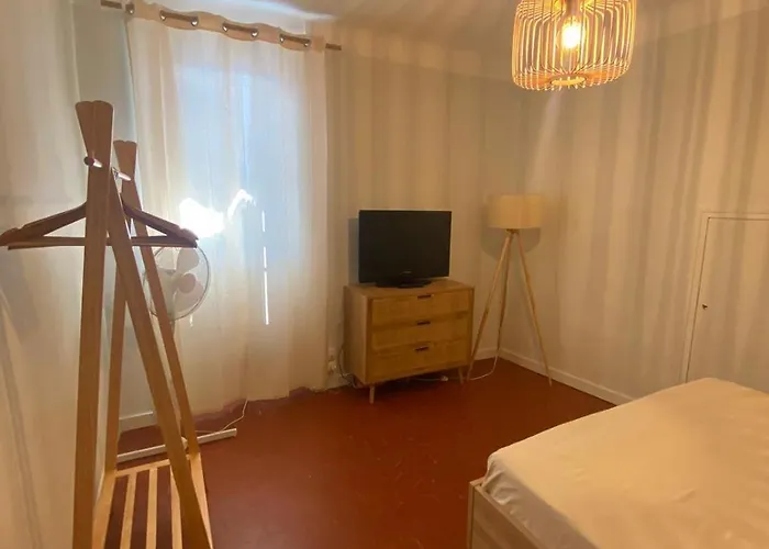 L'authentique Les Mees